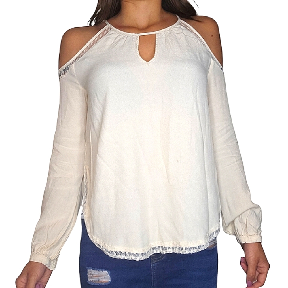 ASTR Cream Cold Shoulder Long Sleeve Blouse